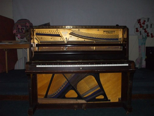 masonic-piano_2421468739_o